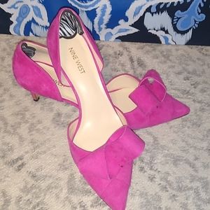Nine West pink suede
